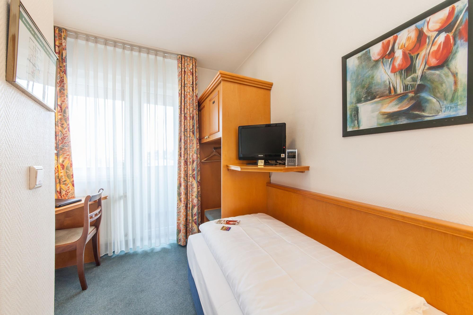 Hotel Flora Duesseldorf Zewnętrze zdjęcie