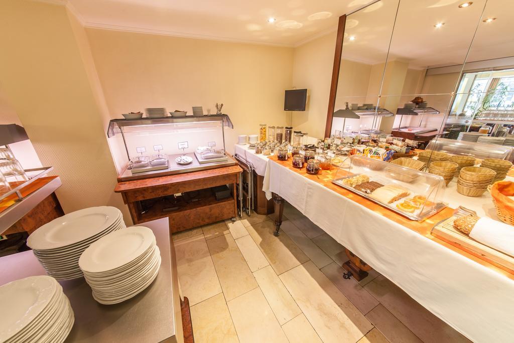 Hotel Flora Duesseldorf Zewnętrze zdjęcie